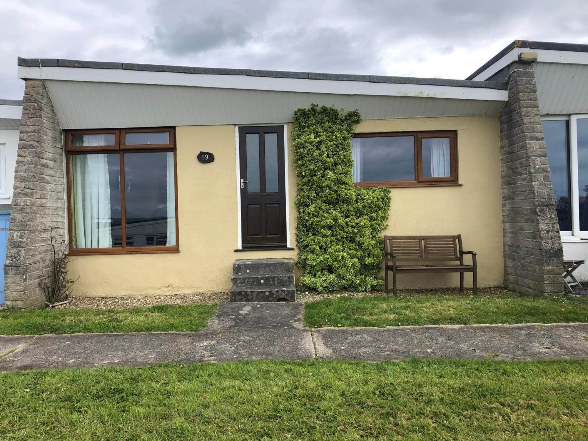Bungalow 19 Poundstock Bagian luar foto